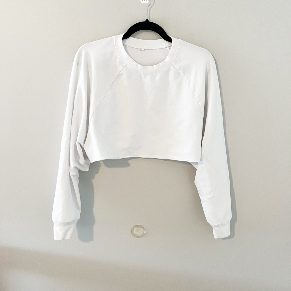 Alo Yoga White Cropped Sweatshirt Raglan Sleeve Raw Hem Activewear Women